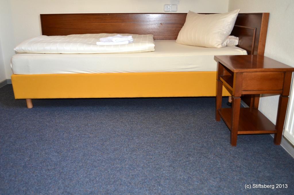 Hostel Stiftsberg - Bildungs- Und Freizeitzentrum Kyllburg